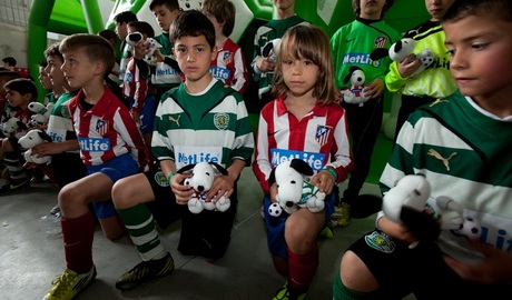 Atlético de Madrid y Sporting de Portugal en el Mundialito 2013 jugado en Portugal